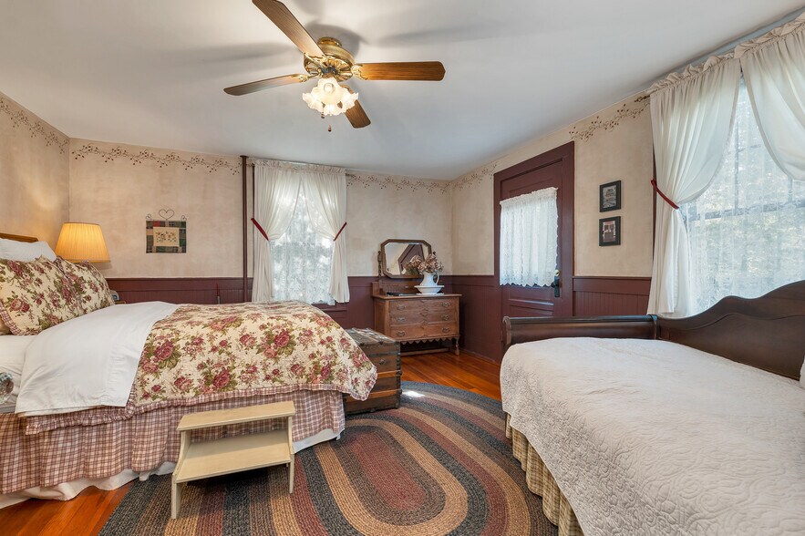 More Photos Of 404 US Route 302, Glen Hospitality For Sale