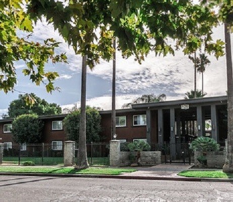 Primary Photo Of 126 E Jamestown St, Stockton Apartments For Sale