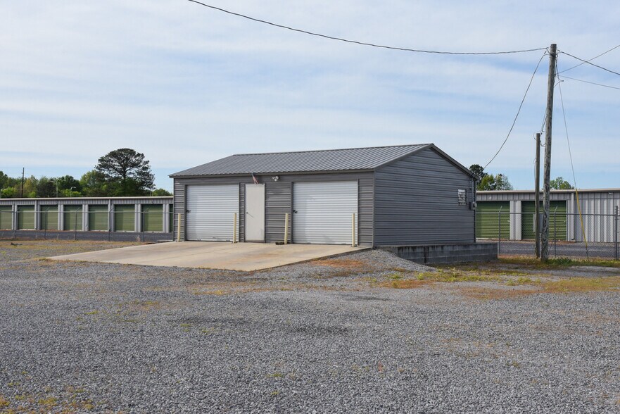 More Photos Of 3511 Highway 31 S, Decatur Auto Dealership For Lease