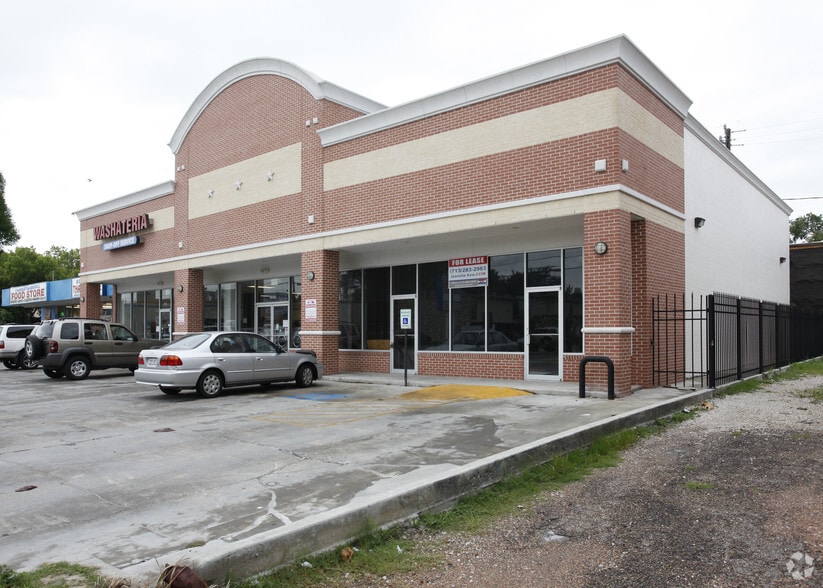 More Photos Of 2007 W Alabama St, Houston Freestanding For Lease