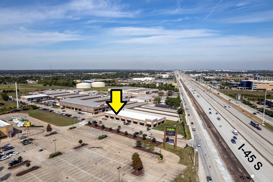 More Photos Of 2403 Gulf Fwy S, League City Storefront Retail Office For Lease