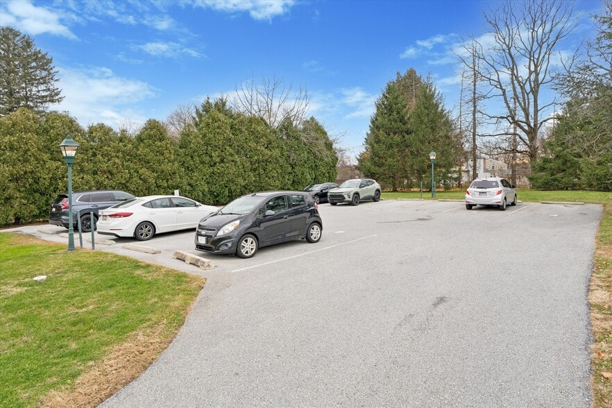 More Photos Of 20 S Village Ave, Exton Apartments For Sale
