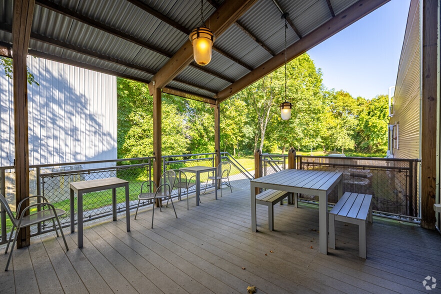 More Photos Of 870 High St, Chestertown Unknown For Sale