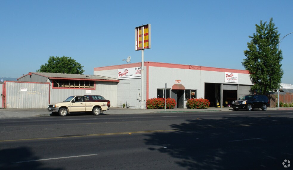 Primary Photo Of 1777 S 10th St, San Jose Service For Lease