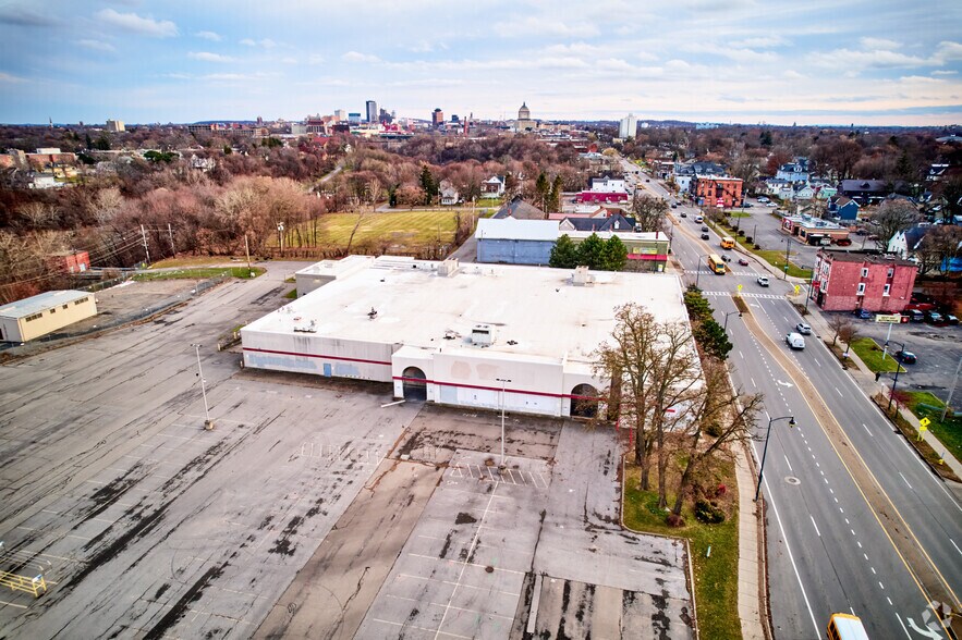 Primary Photo Of 710 Lake Ave, Rochester Supermarket For Sale