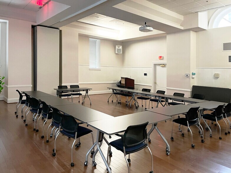 More Photos Of 100-110 Maryland Ave NE, Washington Office For Lease