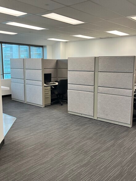 More Photos Of 2001 Sheppard Ave E, Toronto Office For Lease