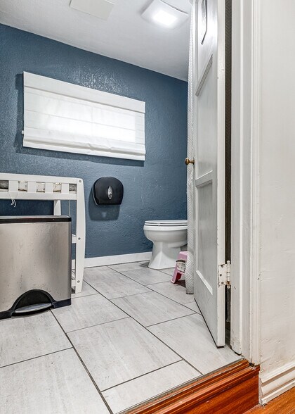 More Photos Of 600 S Towne Ave, Pomona Religious Facility For Sale