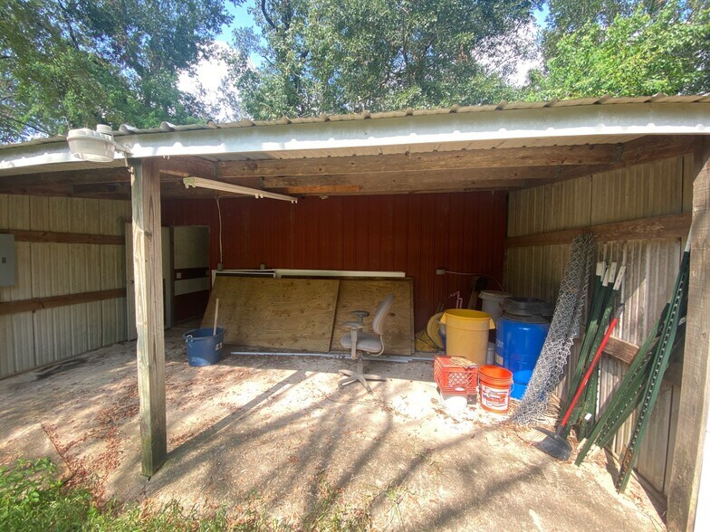 More Photos Of 1702 Bembridge Dr, Spring Land For Sale