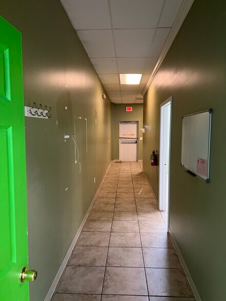 More Photos Of 2020 US Highway 98, Daphne Unknown For Lease