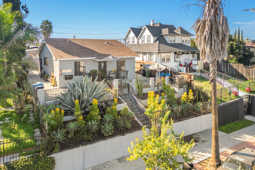 More Photos Of 2440 Wabash Ave, Los Angeles Apartments For Sale