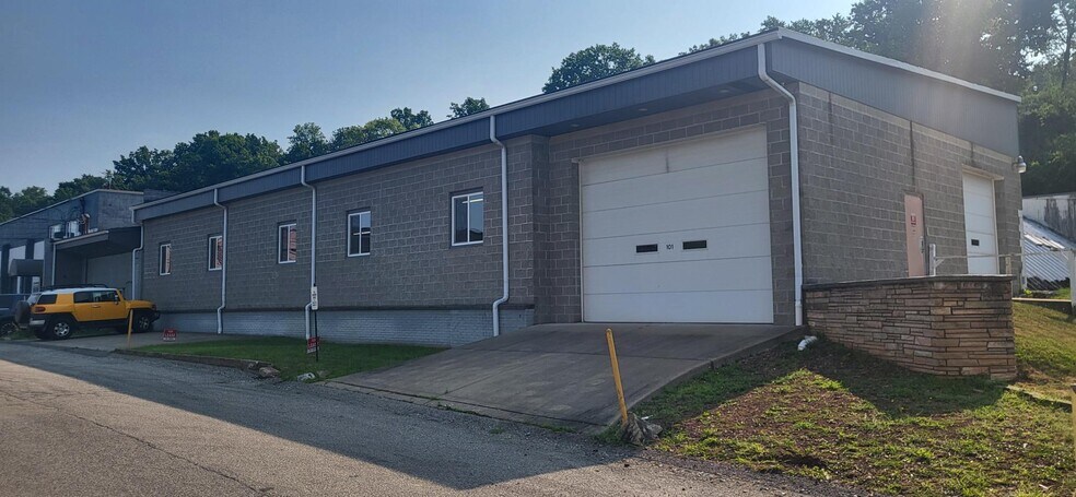 Primary Photo Of 101 Terence Dr, Pleasant Hills Industrial For Lease