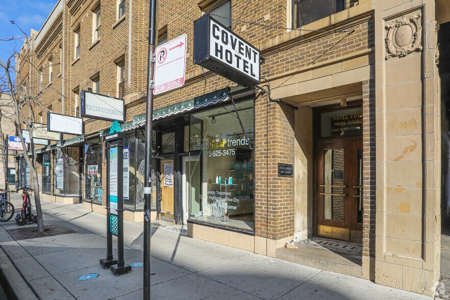 More Photos Of 2653 N Clark St, Chicago Apartments For Lease
