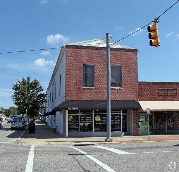 More Photos Of 101 E Church St, Saluda Storefront Retail Office For Sale