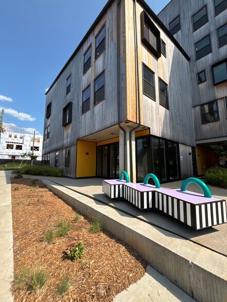 More Photos Of 337 SE 3rd St, Bentonville Apartments For Lease