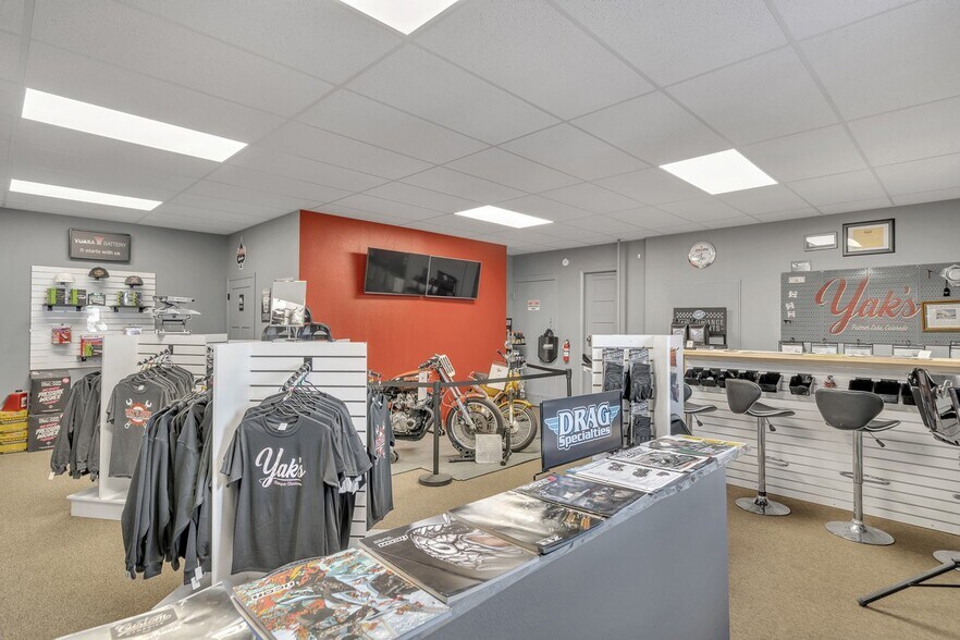 More Photos Of 84 Highway 105, Palmer Lake Storefront Retail Residential For Sale