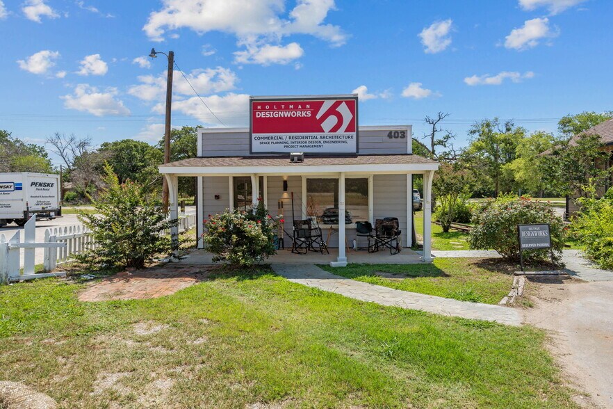 More Photos Of 403 US Highway 377, Argyle General Retail For Sale