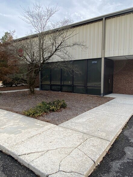 More Photos Of 21720 Martin Luther King Hwy, Maxton Industrial For Sale