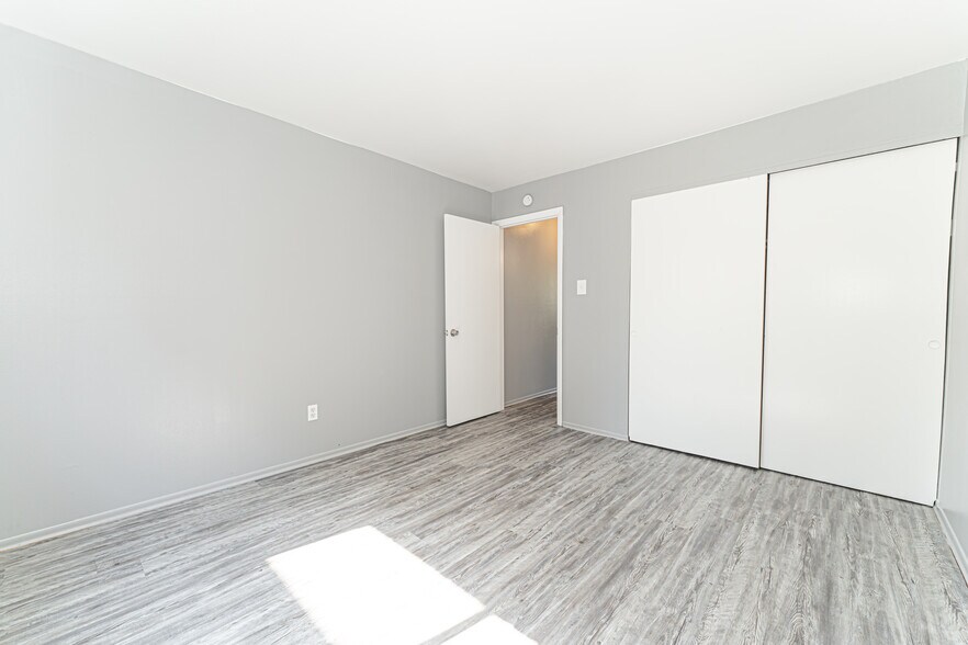 More Photos Of 103-151 Shepley Dr, Saint Louis Apartments For Sale