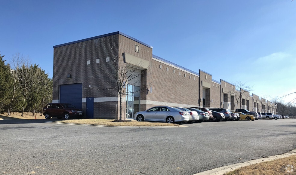 More Photos Of 1001 Prince George's Blvd, Upper Marlboro Light Manufacturing For Lease