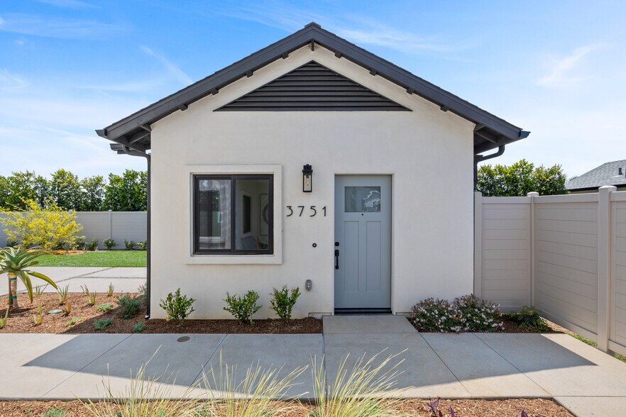 More Photos Of 3747-3751 Adams St, Carlsbad Apartments For Sale