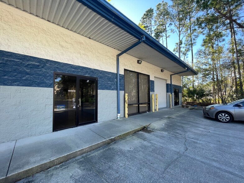 More Photos Of 6656 Columbia Park Dr, Jacksonville Warehouse For Lease