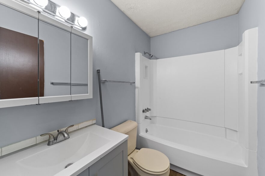 More Photos Of , Akron Multifamily For Sale