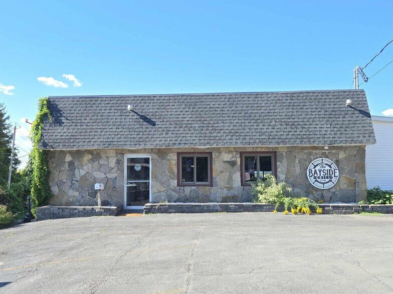 Primary Photo Of 1702 Ford St, Ogdensburg Specialty For Sale