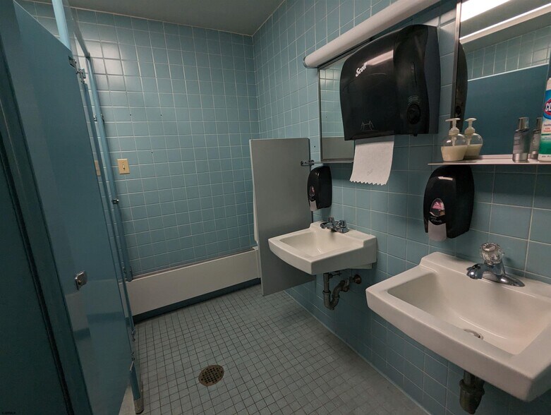 More Photos Of 1501 Tilton Rd, Northfield Office For Sale