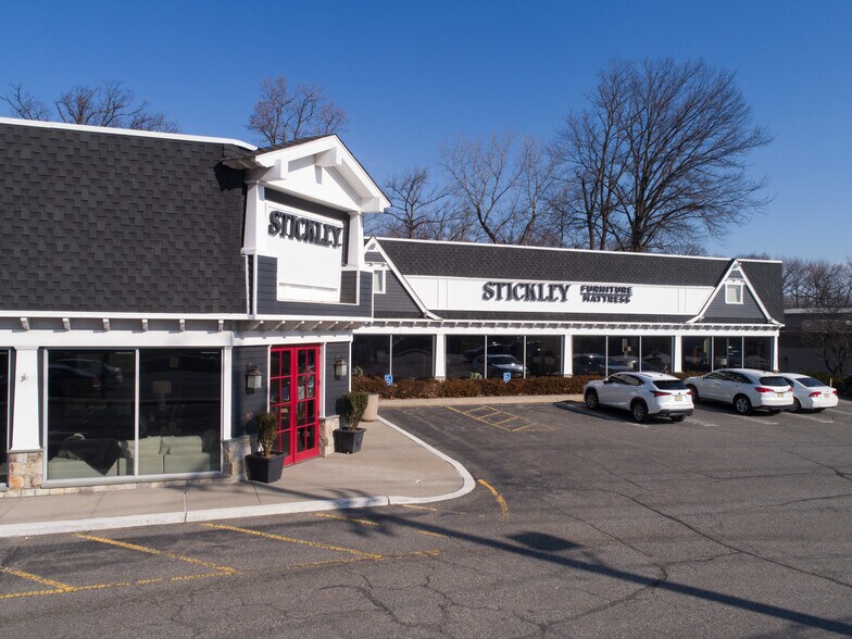 More Photos Of 55 E Route 4, Paramus Freestanding For Lease