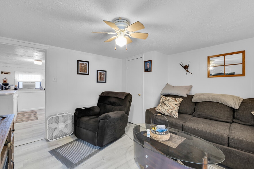 More Photos Of 1259 Wolcott Rd, Wolcott Apartments For Sale