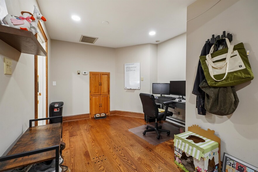 More Photos Of 214 N Main St, North Wales Office Residential For Sale