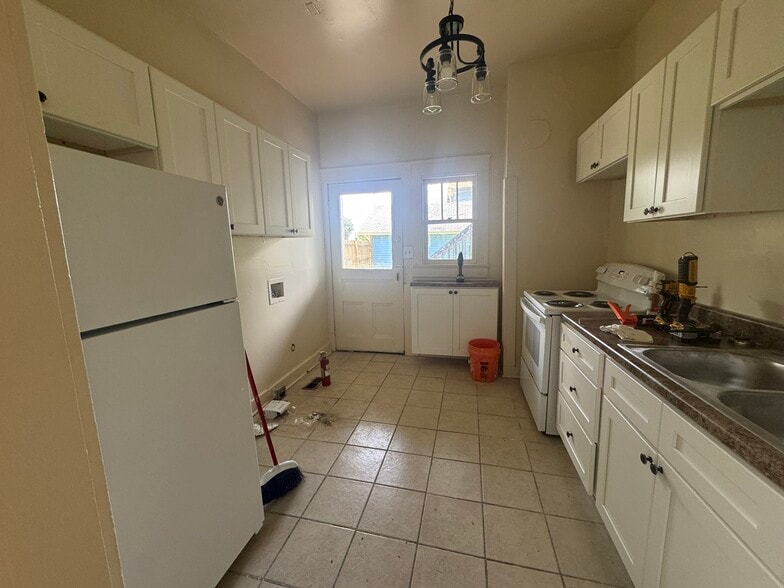 More Photos Of 903 Luttrell St, Knoxville Apartments For Sale