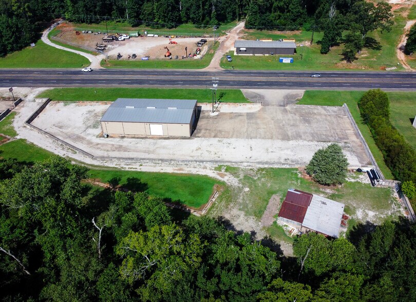 More Photos Of 15503 TX-110, Whitehouse Warehouse For Lease