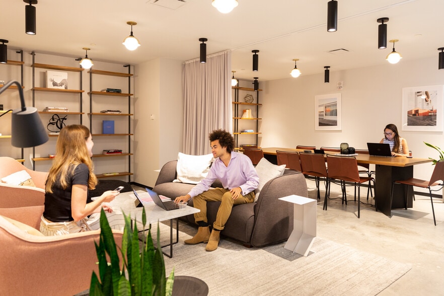 More Photos Of 22 Boston Wharf Rd, Boston Office For Lease