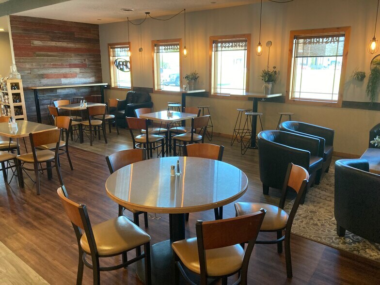 More Photos Of 223 Kraft Dr SE, Melrose Restaurant For Sale