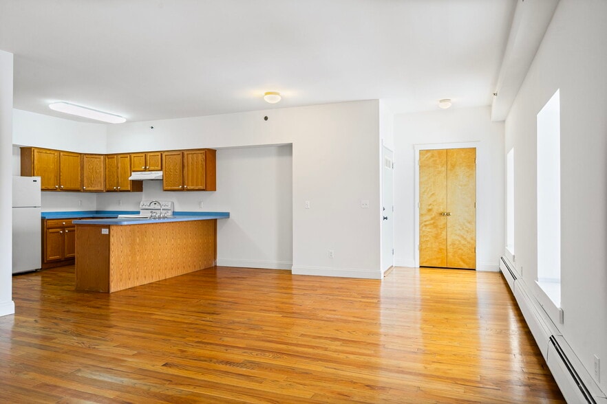 More Photos Of 98 S Main St, Castleton On Hudson Multifamily For Sale