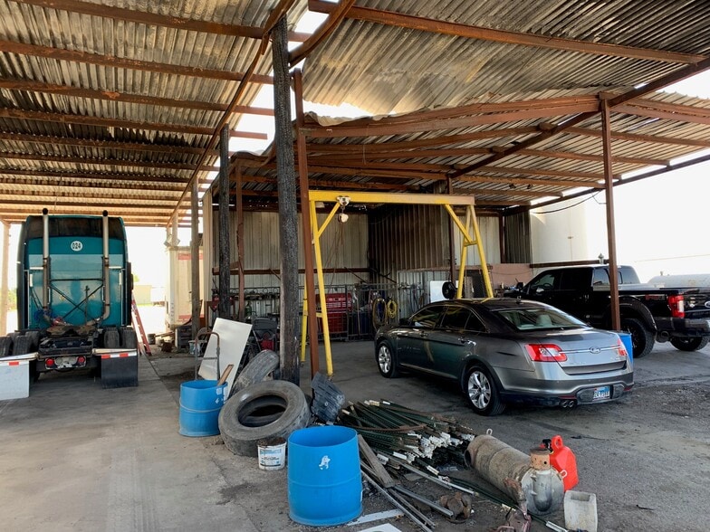 More Photos Of 5226 Commercial Dr, Brownsville Land For Lease