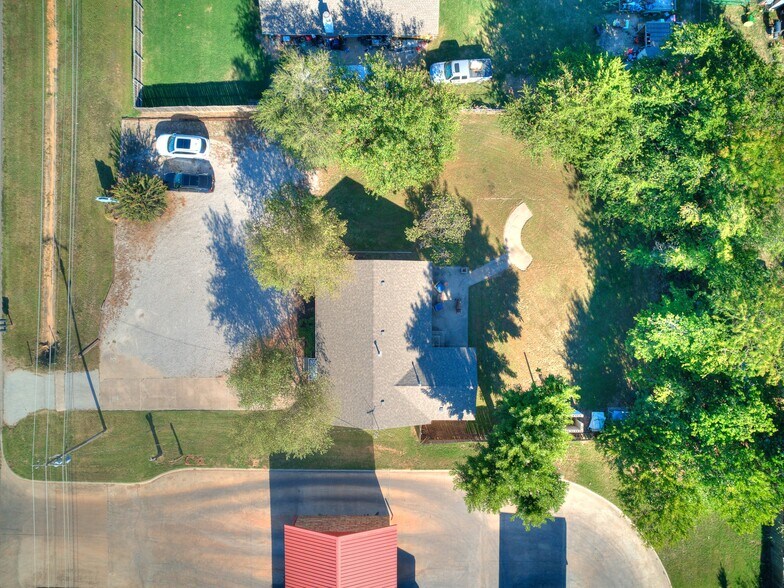 More Photos Of 16446 NE 23rd St, Choctaw Office Residential For Sale