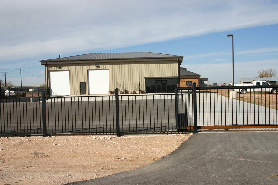 More Photos Of 9718 W County Road 154, Midland Warehouse For Sale