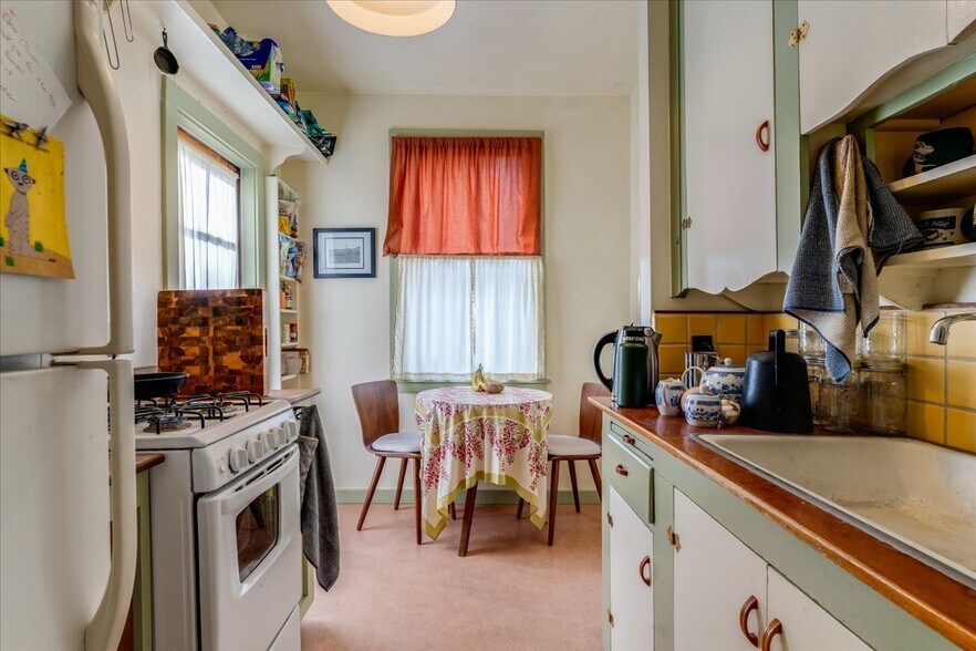More Photos Of 687 Islay St, San Luis Obispo Apartments For Sale