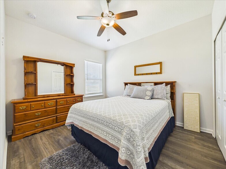 More Photos Of 100 Pilothouse Ct, Palatka Multifamily For Sale