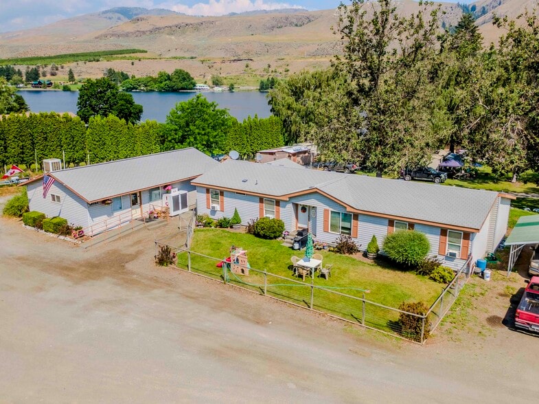 More Photos Of 10 McCammon Rd, Tonasket Hotel For Sale