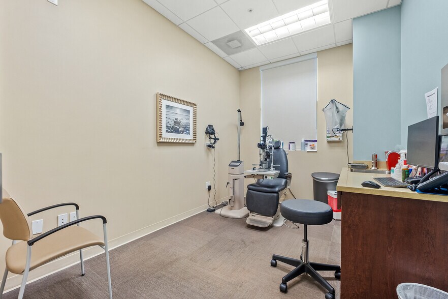 More Photos Of 6705 S Red Rd, Coral Gables Office Residential For Lease