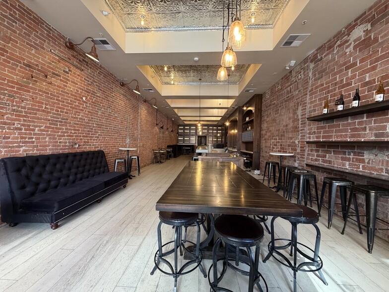 More Photos Of 700-730 K St, Sacramento Storefront For Lease