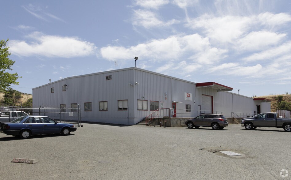 Primary Photo Of 395 W Channel Rd, Benicia Warehouse For Lease
