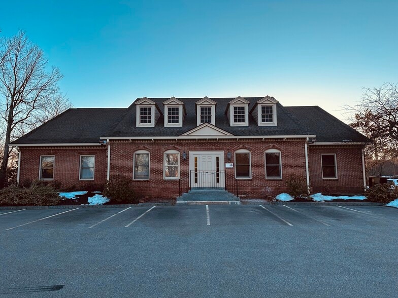 Primary Photo Of 116 S River Rd, Bedford Office For Sale