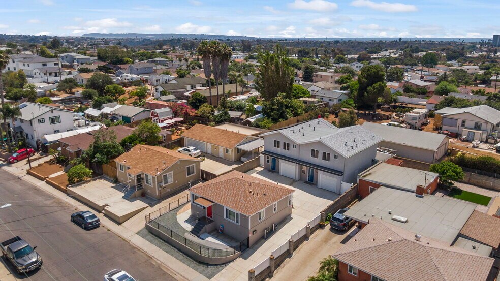 More Photos Of 2956 Ulric St, San Diego Apartments For Sale