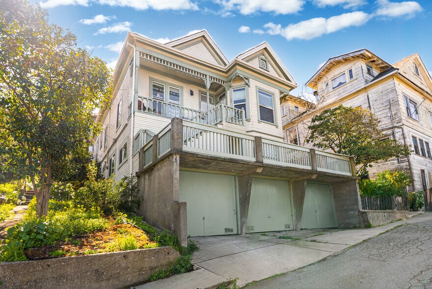 More Photos Of 503 Winslow St, Crockett Apartments For Sale