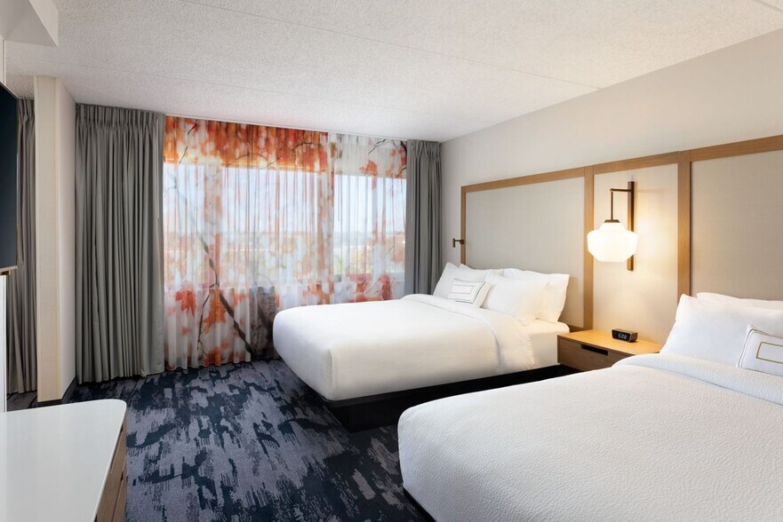 More Photos Of 3605 S Wadsworth Blvd, Lakewood Hotel For Sale